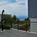Selina - Nera Makarska