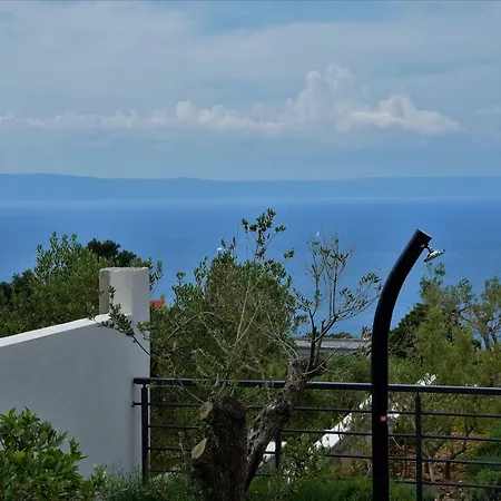 Vila Selina - Nera